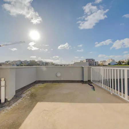 Lägenhet Stylish St Julian's Penthouse With Private Terrace By Sf Homes St. Julian's