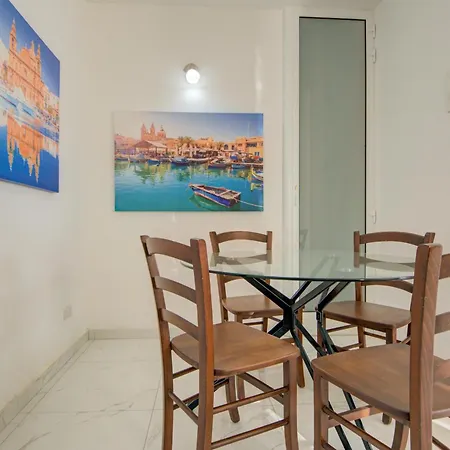 Stylish St Julian's Penthouse With Private Terrace By Sf Homes Lägenhet *