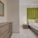Stylish St Julian's Penthouse With Private Terrace By Sf Homes St. Julian's