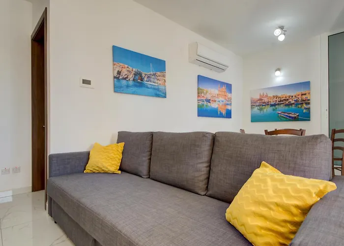 Stylish St Julian's Penthouse With Private Terrace By Sf Homes Apartament St. Julian's