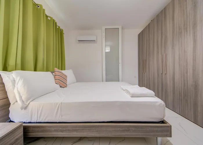 Stylish St Julian's Penthouse With Private Terrace By Sf Homes * Saint Julian's