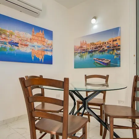 Stylish St Julian's Penthouse With Private Terrace By Sf Homes * St. Julian's